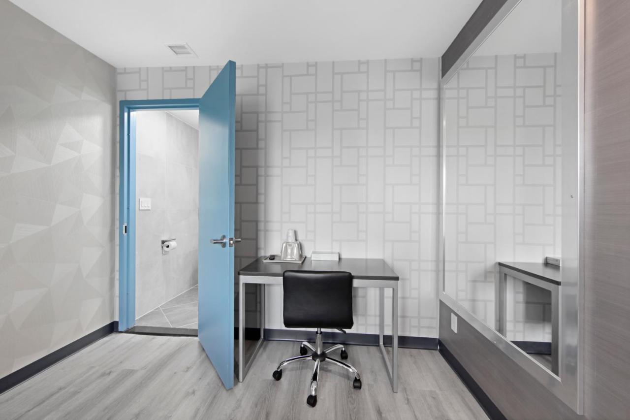 Hotel 365 Bronx - Yankee Stadium New York Bagian luar foto