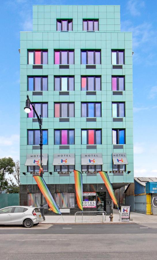 Hotel 365 Bronx - Yankee Stadium New York Bagian luar foto